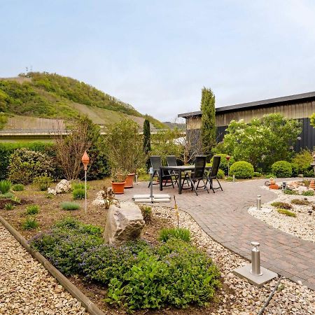 Restful Apartment In Neumagen Near River Moselle エクステリア 写真